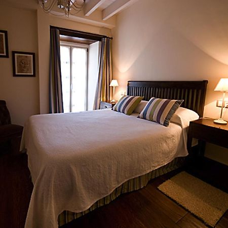 Las Casas Rurales Huerta San Benito Villamayor  Zimmer foto