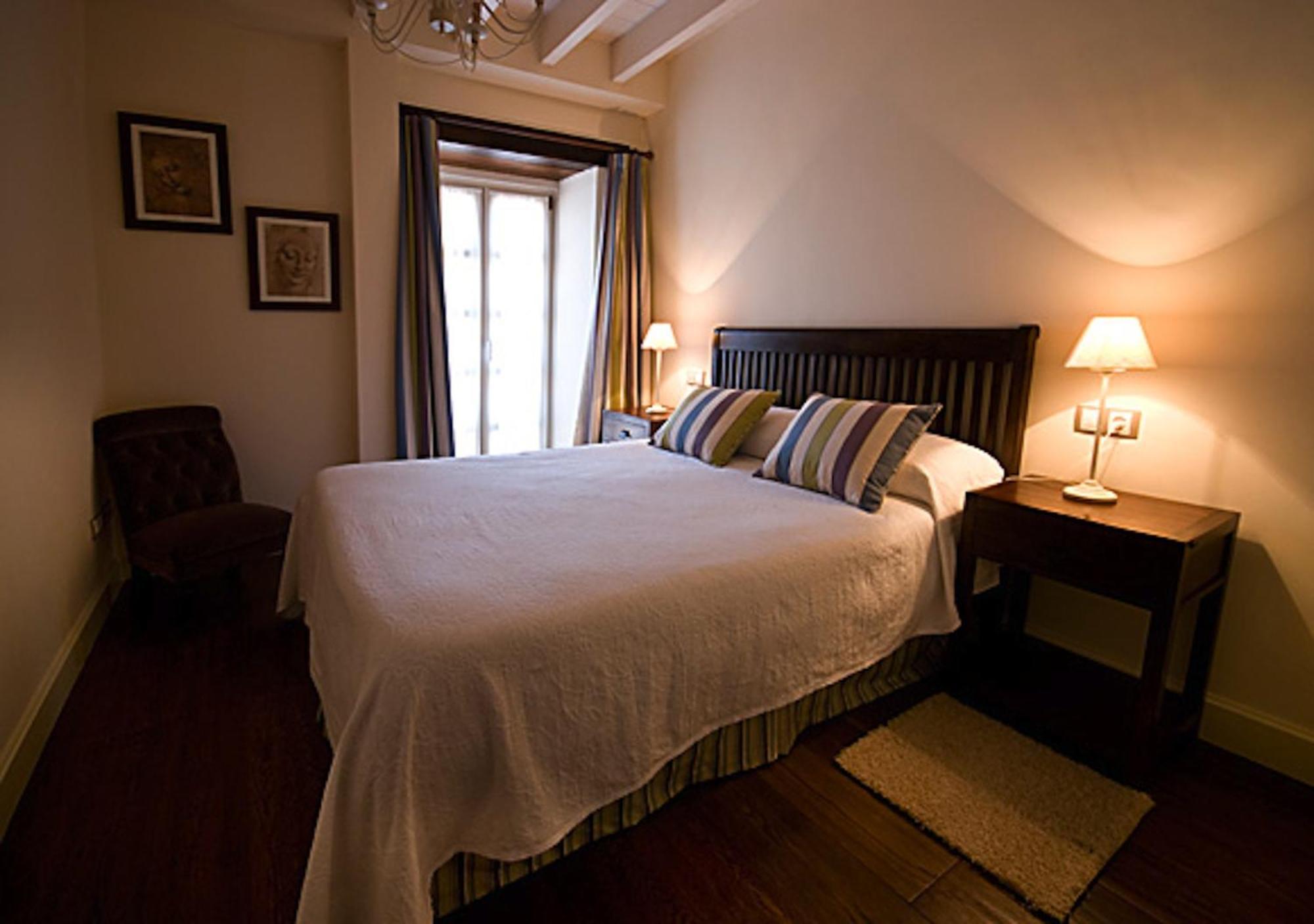Las Casas Rurales Huerta San Benito Villamayor  Zimmer foto