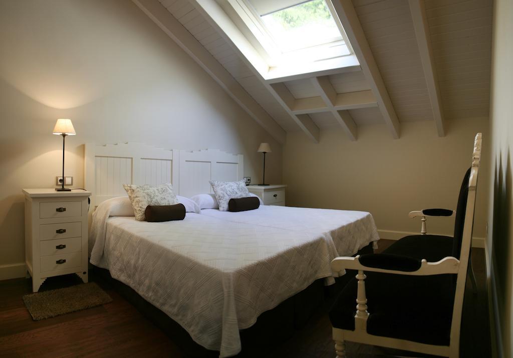 Las Casas Rurales Huerta San Benito Villamayor  Zimmer foto